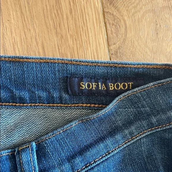 Lucky Brand Indigo Flare Jeans - Picture 3 of 5